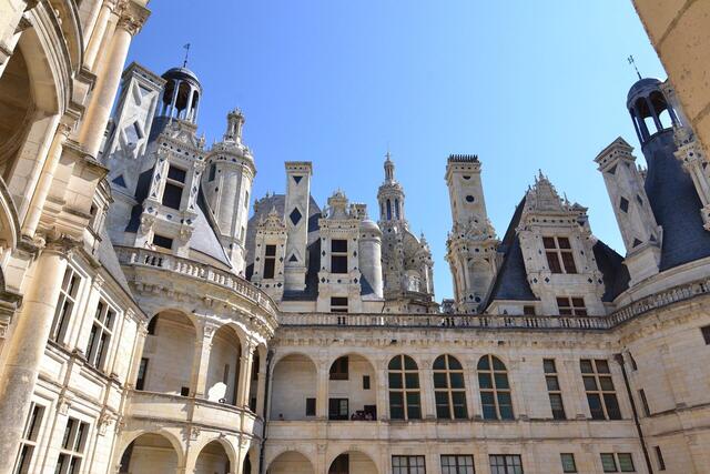 chambord-887685_1920.jpg